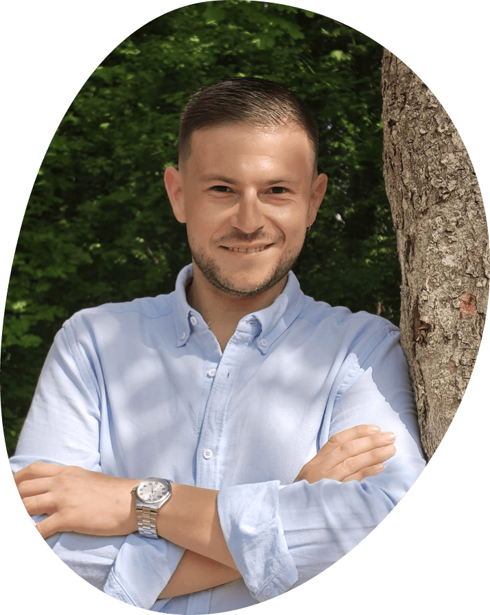 Mathias Tavares Da Silva, socio-coiffeur